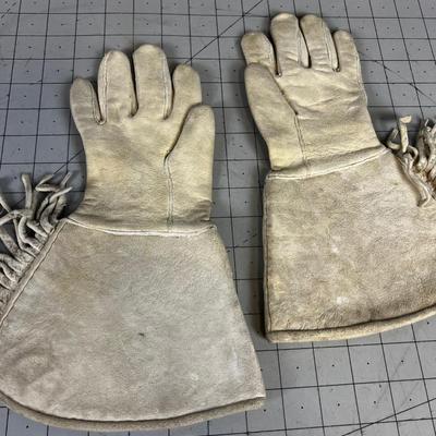 Vintage 1950's Gauntlet Gloves Western Native American Ladies 