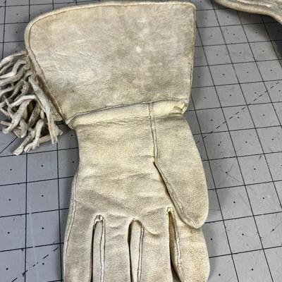 Vintage 1950's Gauntlet Gloves Western Native American Ladies 