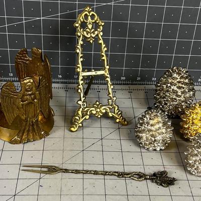 Decorative Brass Pieces 