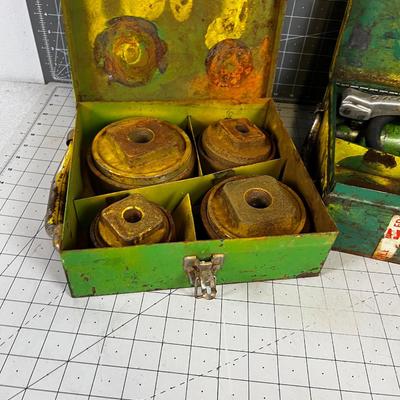 Green Lee  767A  KNOCK OUT  SET in metal Box 