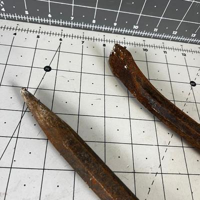 Pry Bar and A crow Bar