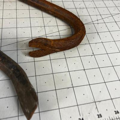 Pry Bar and A crow Bar