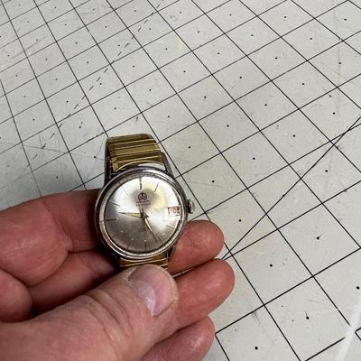 O W 25 Jewel Men's Swiss Made Wrist Watch 