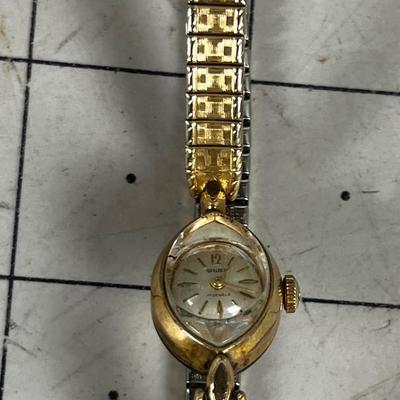 Gruen 10K Gold Filled Women Wrist Watch 