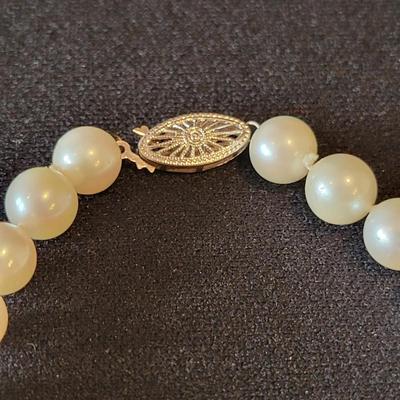 Pearl Necklaces, Bracelets, and Earrings (PB2-DW)