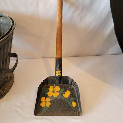 Reeves Coal Bucket, Straw Broom, and More (D-DW)