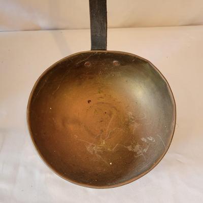 Reeves Coal Bucket, Straw Broom, and More (D-DW)