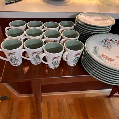 Pfaltzgraff Portfolio Winterwood Set - 32 Piece