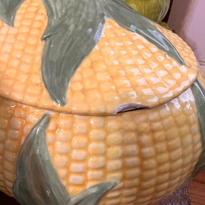 Lot 4 Vintage Ceramic Canisters