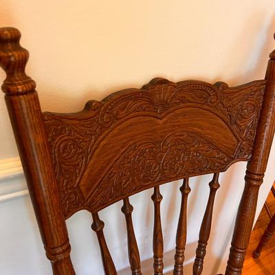 Set of 6 Antique Pressback Spindle Oak Chairs