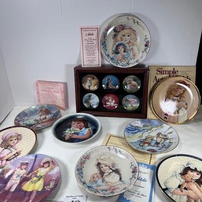 Zolan, Hagara faces of the world decorator plates