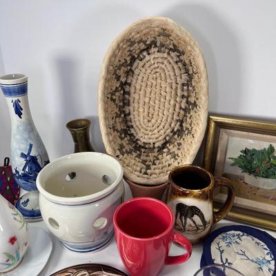 Decor and collectibles Delf orchid pot