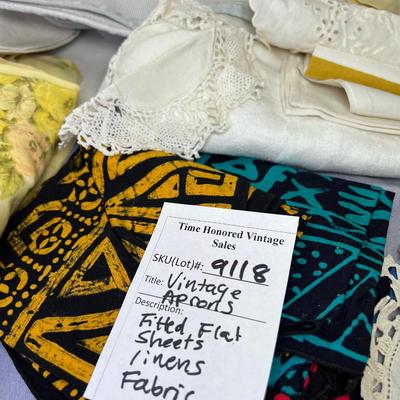 Vintage Aprons and fabrics, set of sheets