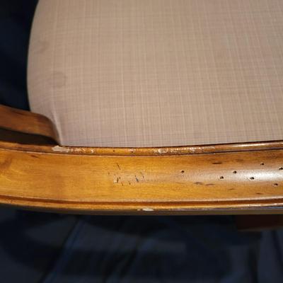 Upholstered Solid Wood Chair (LR-DW)