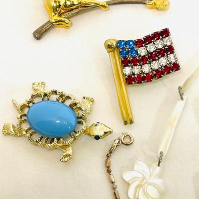 Jewelry lot