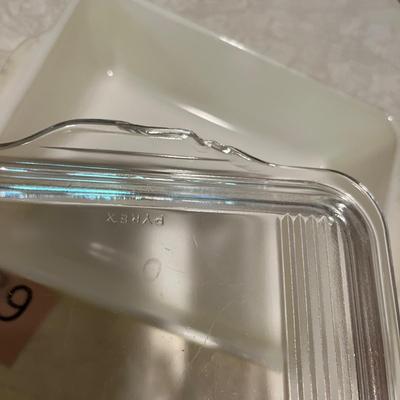 Pyrex refrigerator dishes