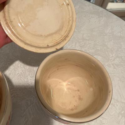 Two floral bowls with lids Universal Cambridge