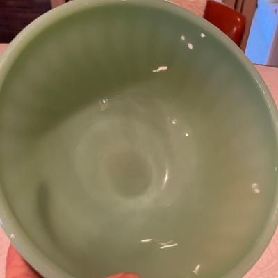 Jadite Fireking Swirl mixing bowl