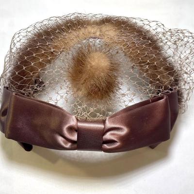 Mid Century hat