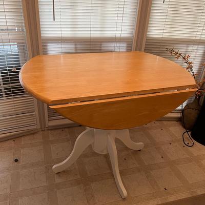 Coaster Fine Furniture Drop Leaf Table, Chairs, & a Stool (K-MG)