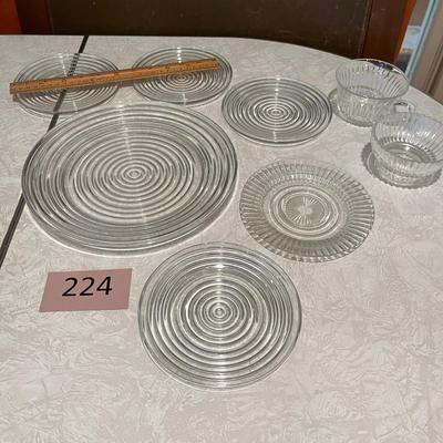Manhattan depression glass plates