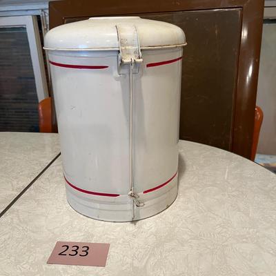 Calico Fruit Tin trash can