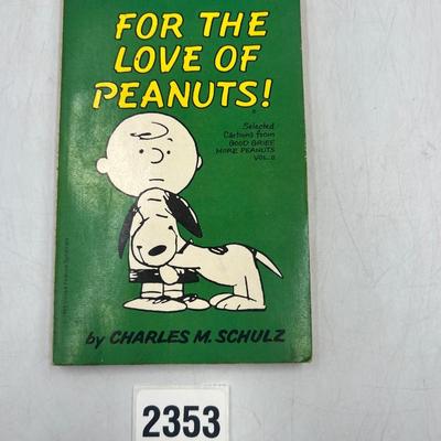 Charlie Brown books lot