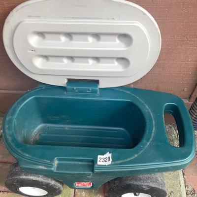 Step 2 Multi Purpose Garden Cart Hopper
