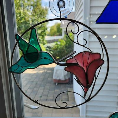 Suction cup window decor