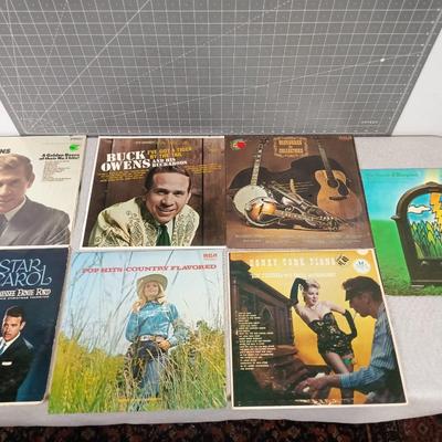 7 LP Country Lot