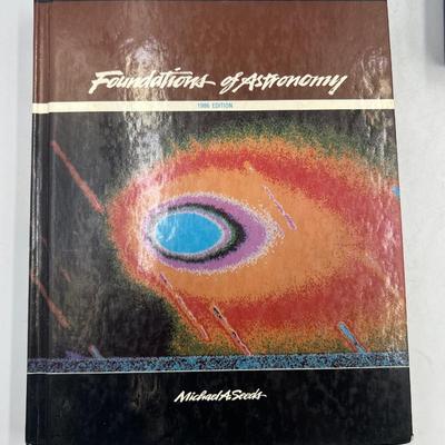Astronomy books lot