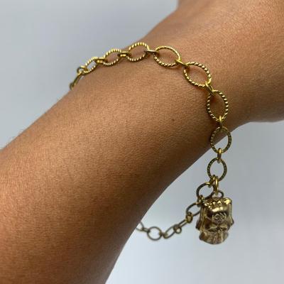 Fun Variety of Pins, Beaded Necklaces, and Bracelets (B3-KW)