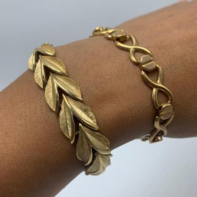 Fun Variety of Pins, Beaded Necklaces, and Bracelets (B3-KW)