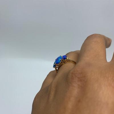 10K Yellow Gold Ring with Ethiopian Opal (B3-KW)