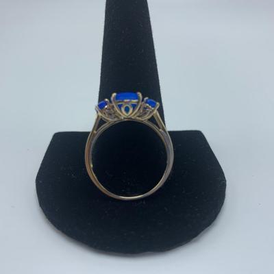 10K Yellow Gold Ring with Ethiopian Opal (B3-KW)