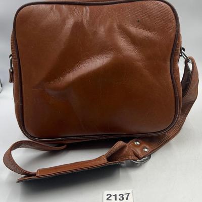 Coast leather bag