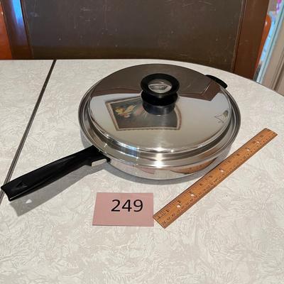 Electric skillet / warmer vintage