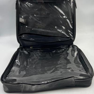 Toiletry travel bag