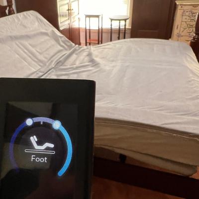 Sleep Number Select Comfort Queen Base With Remote