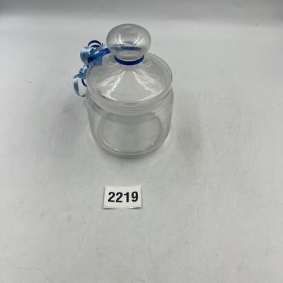 Glass jar