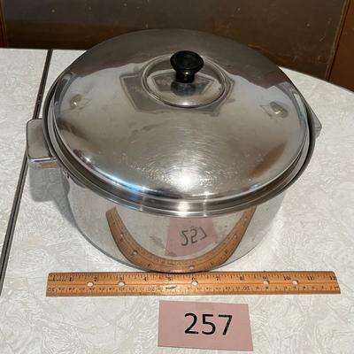 Another stock - sauce pot