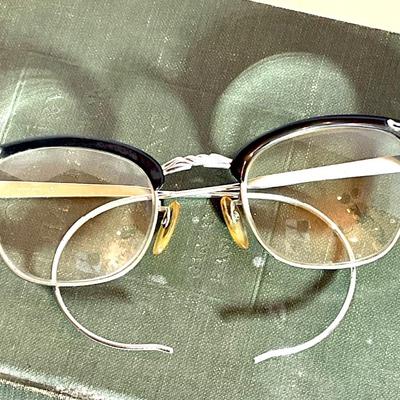 Vintage 12K gold filled cat eye eyeglasses