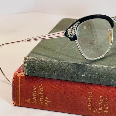 Vintage 12K gold filled cat eye eyeglasses
