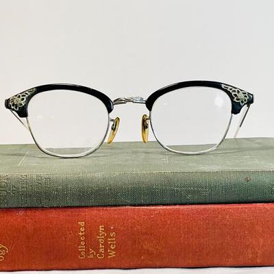 Vintage 12K gold filled cat eye eyeglasses