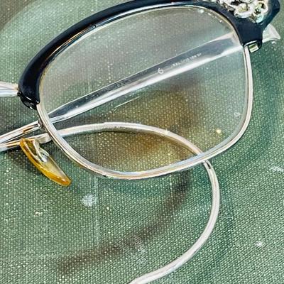 Vintage 12K gold filled cat eye eyeglasses