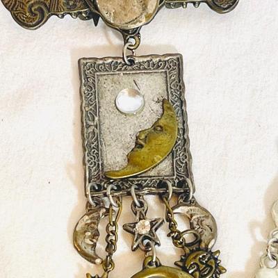Contemporary costume jewelry lot