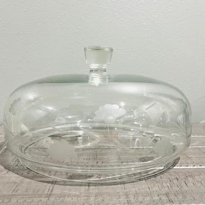 Pedestal Glass Dome Cake Stand