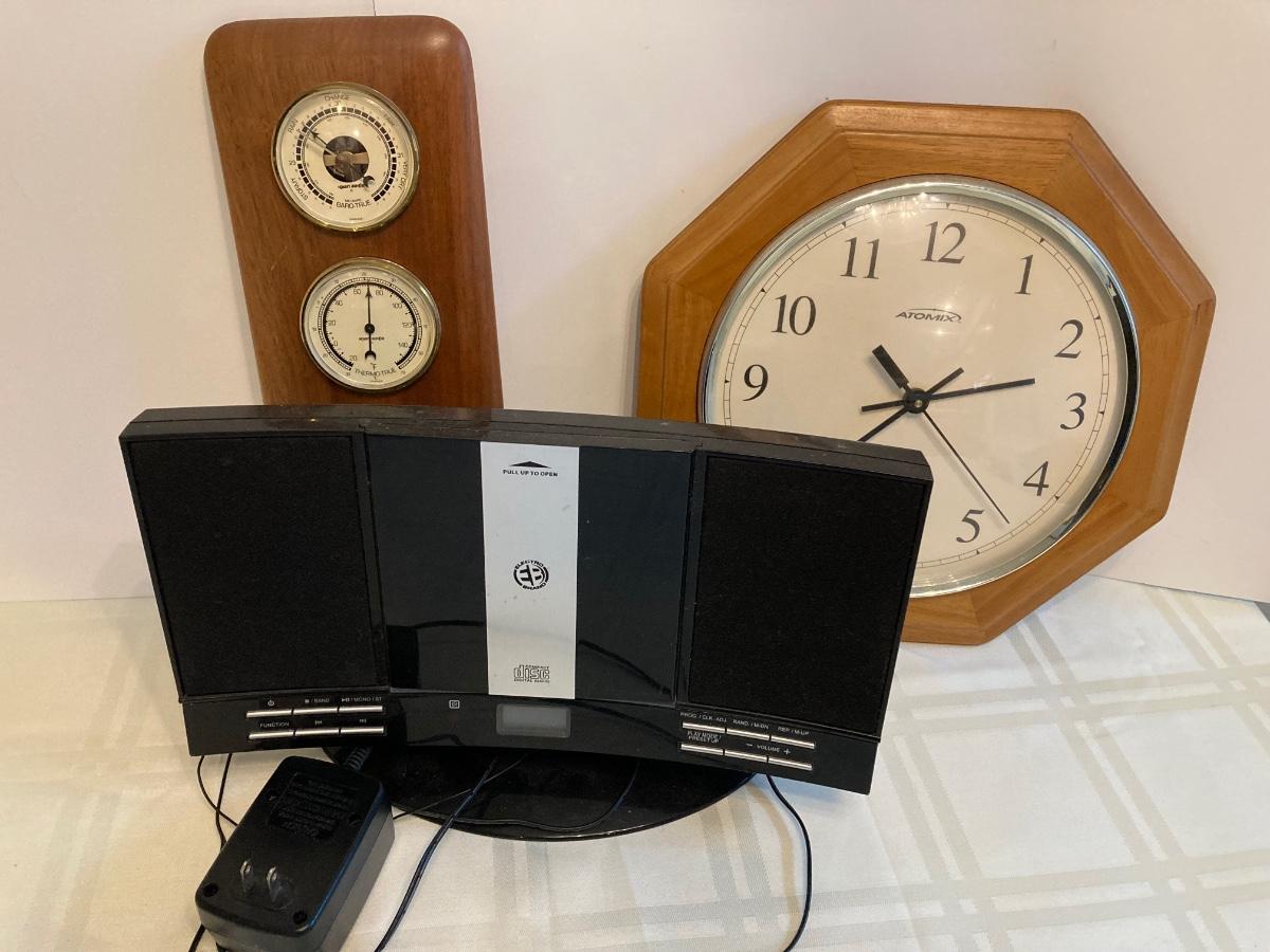 LOT 450F Atomix Clock, Stuart Austin Gauge / Meter and CD Player