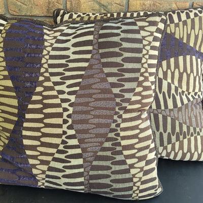 #12: (2) Decorative Pillows