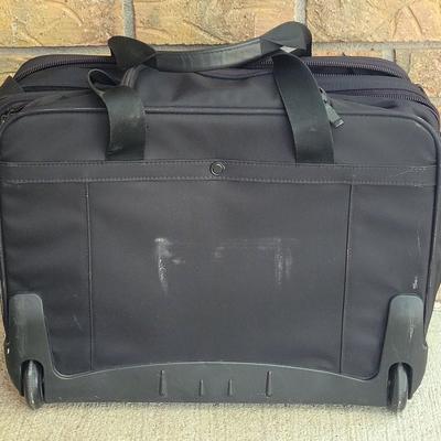 #38: Eddie Bauer Travel Media Bag
